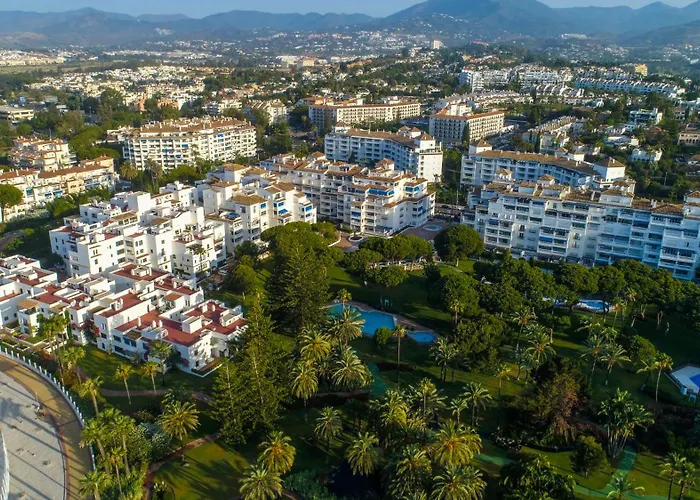 Marbella Banus Suites - Daisy Playas Del Duque Banus Beach Apartment