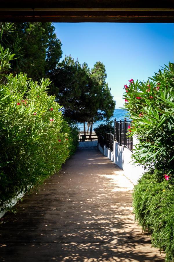 Banus - Daisy Playas Del Duque Banus * Marbellac